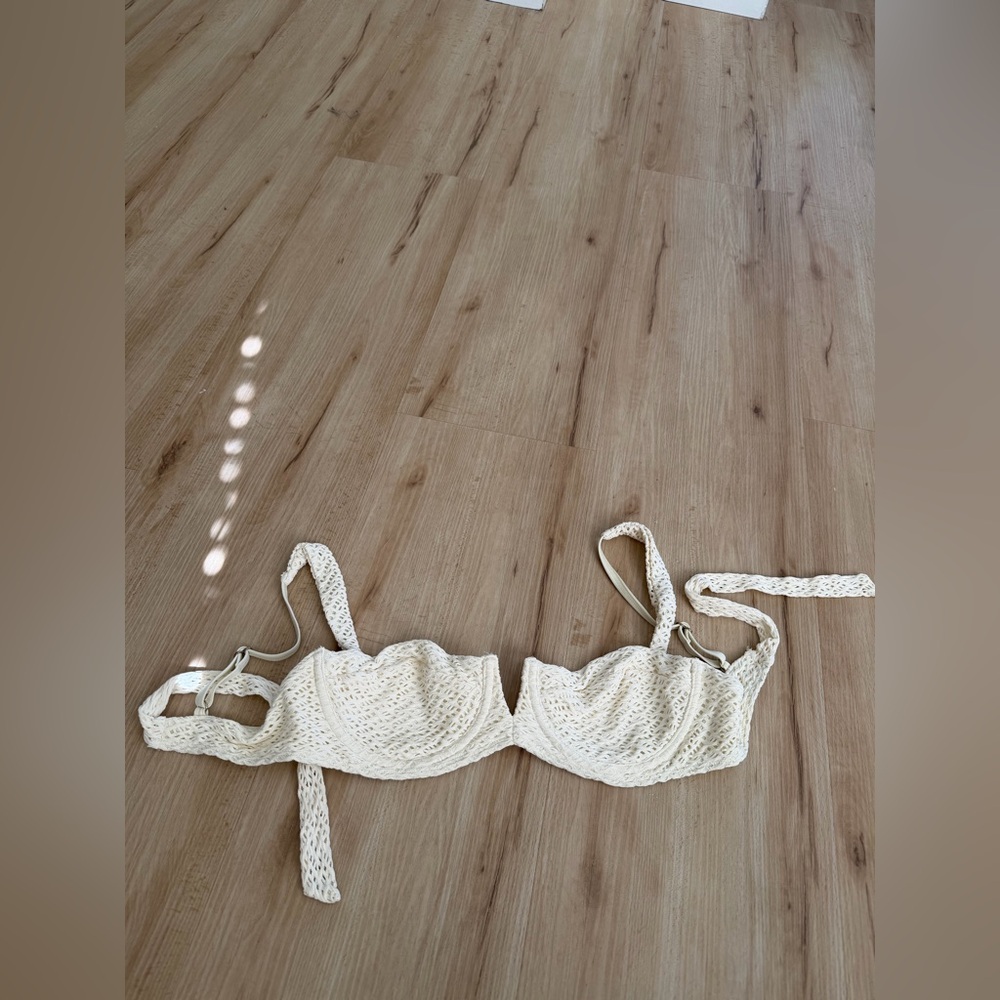 Monday Swimwear Clovelly Top